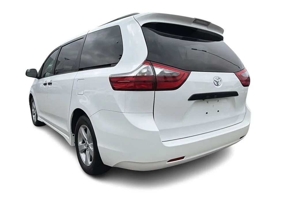 Used 2020 Super White Toyota 7-Passenger V6 Dilawri Certified   Local BC   Spac image 10