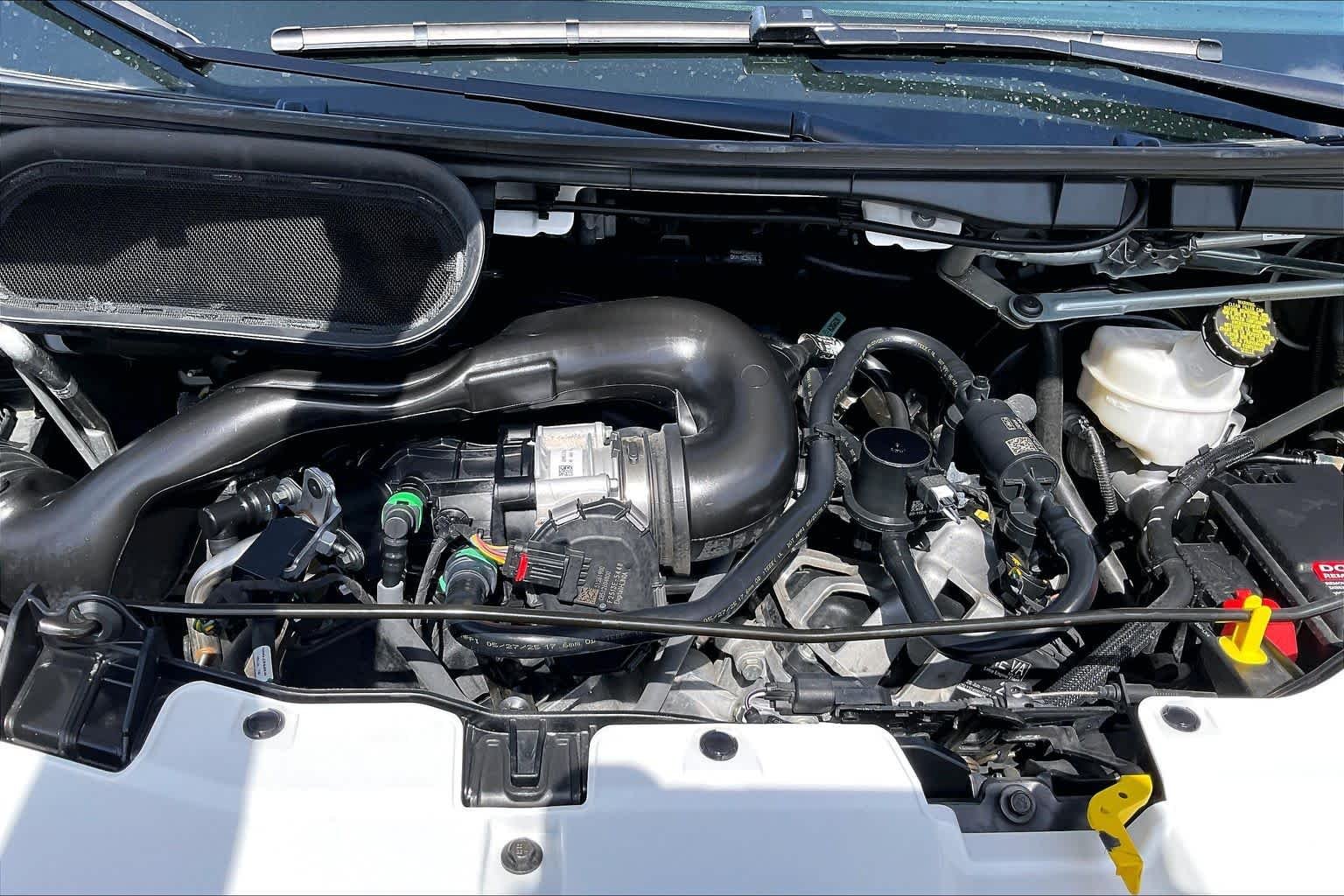 Used 2025 Oxford White Ford  image 28