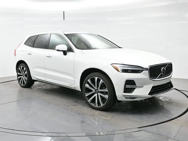 2023 Volvo XC60 B5 Ultimate Bright Theme FWD's photo