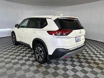 Used 2023 Pearl White Tricoat Nissan SV image 3