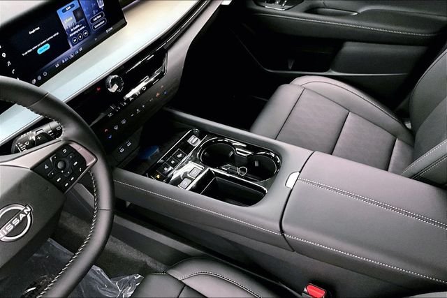 New 2027 Champagne Silver Nissan Platinum image 9