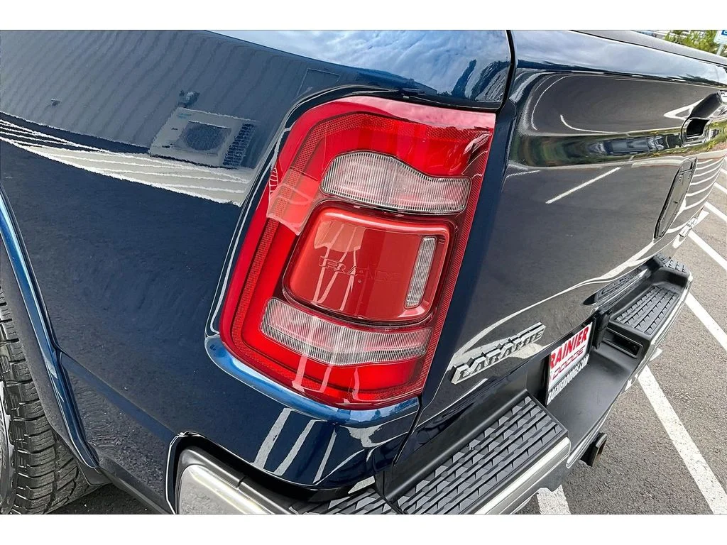 Used 2021 Patriot Blue Pearlcoat Ram Laramie image 28