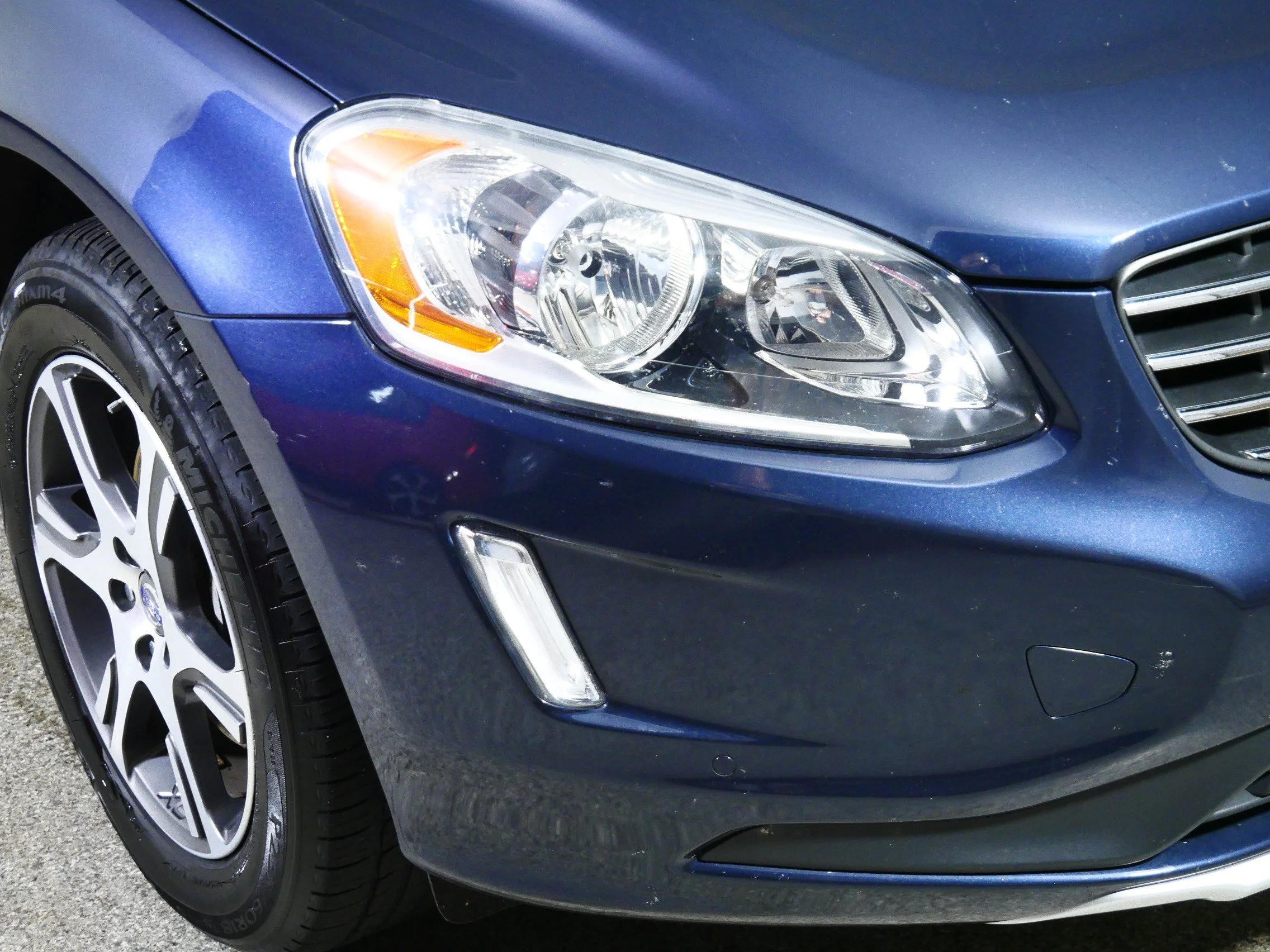 Used 2015 Caspian Blue Metallic Volvo T6 image 16