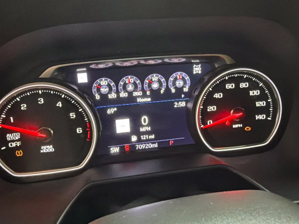 Used 2021 Midnight Blue Metallic Chevrolet Premier image 25