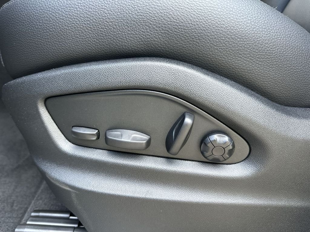 Used 2026 Silver Porsche  image 8