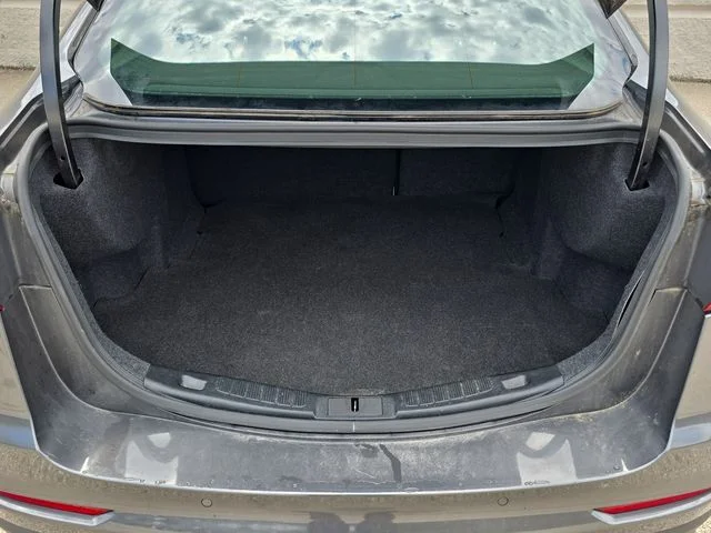 Used 2019 Magnetic Ford SE image 34