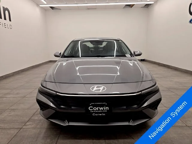 Used 2025 Metal Hyundai Limited image 7