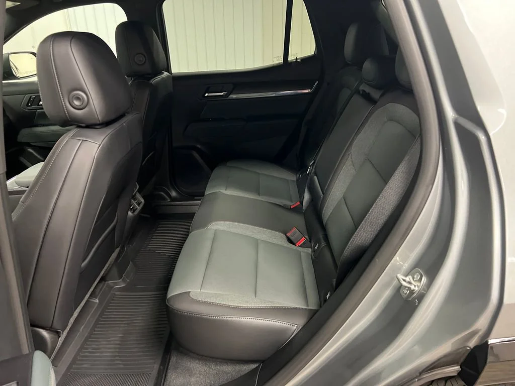 2026 GMC Terrain AT4 - Photo 14