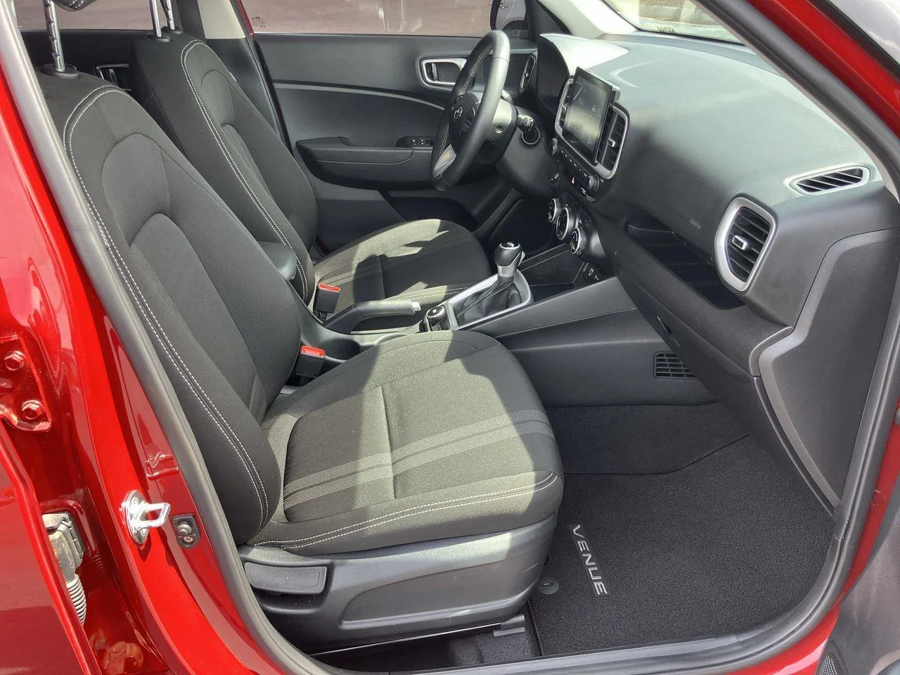 Used 2024 Red (Ultimate Red) Hyundai SEL image 33