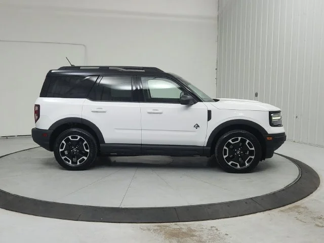 Used 2021 White Ford Outer Banks image 9