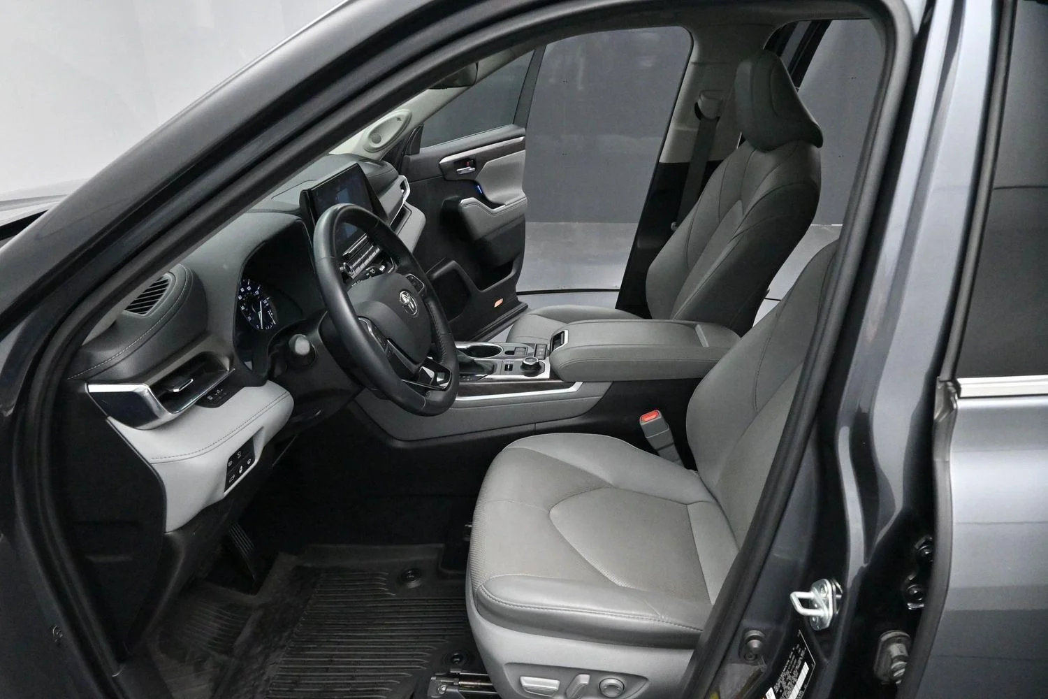 Used 2021 Magnetic Gray Metallic Toyota Limited image 12