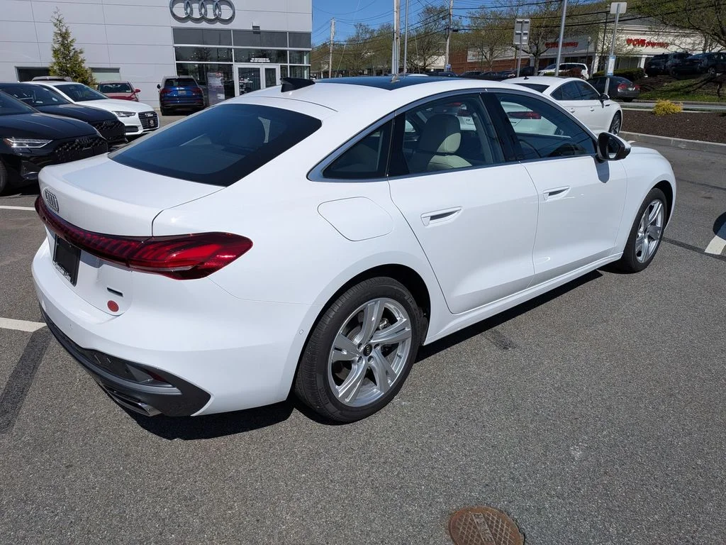 Used 2025 White Audi  image 3