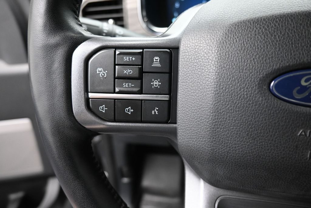 Used 2024 Gray Ford Lariat image 6