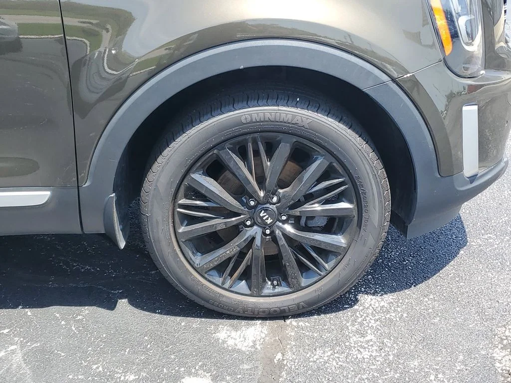 Certified Used 2021 Green Kia SX image 7