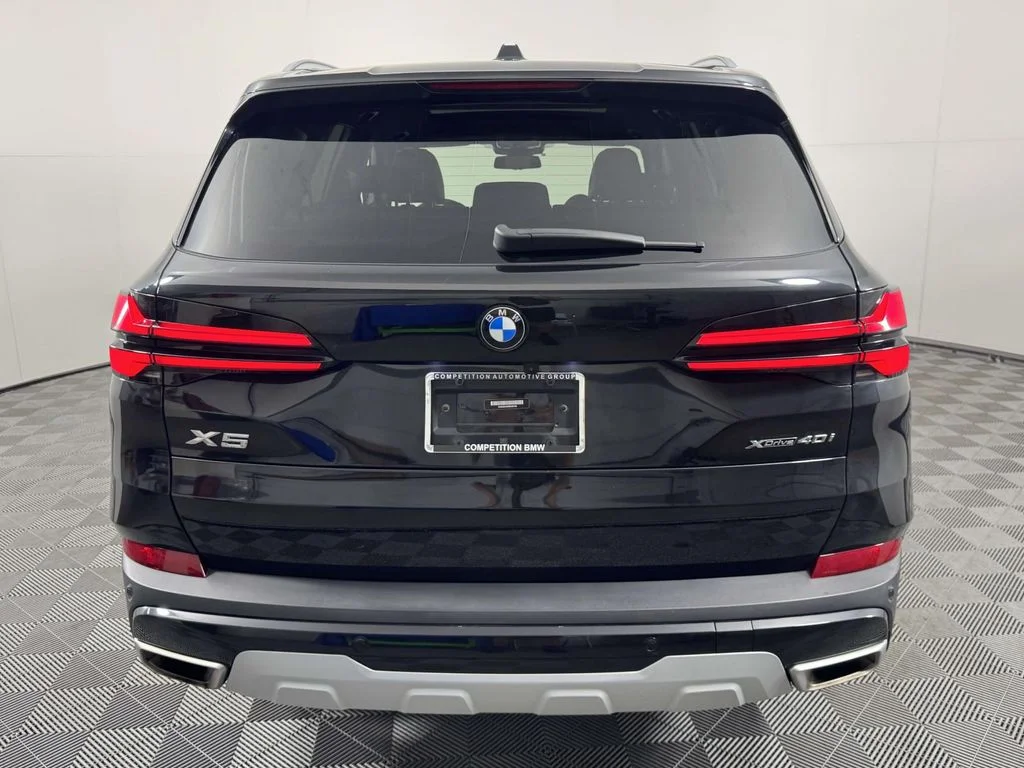Certified Used 2024 Black BMW xDrive40i image 9