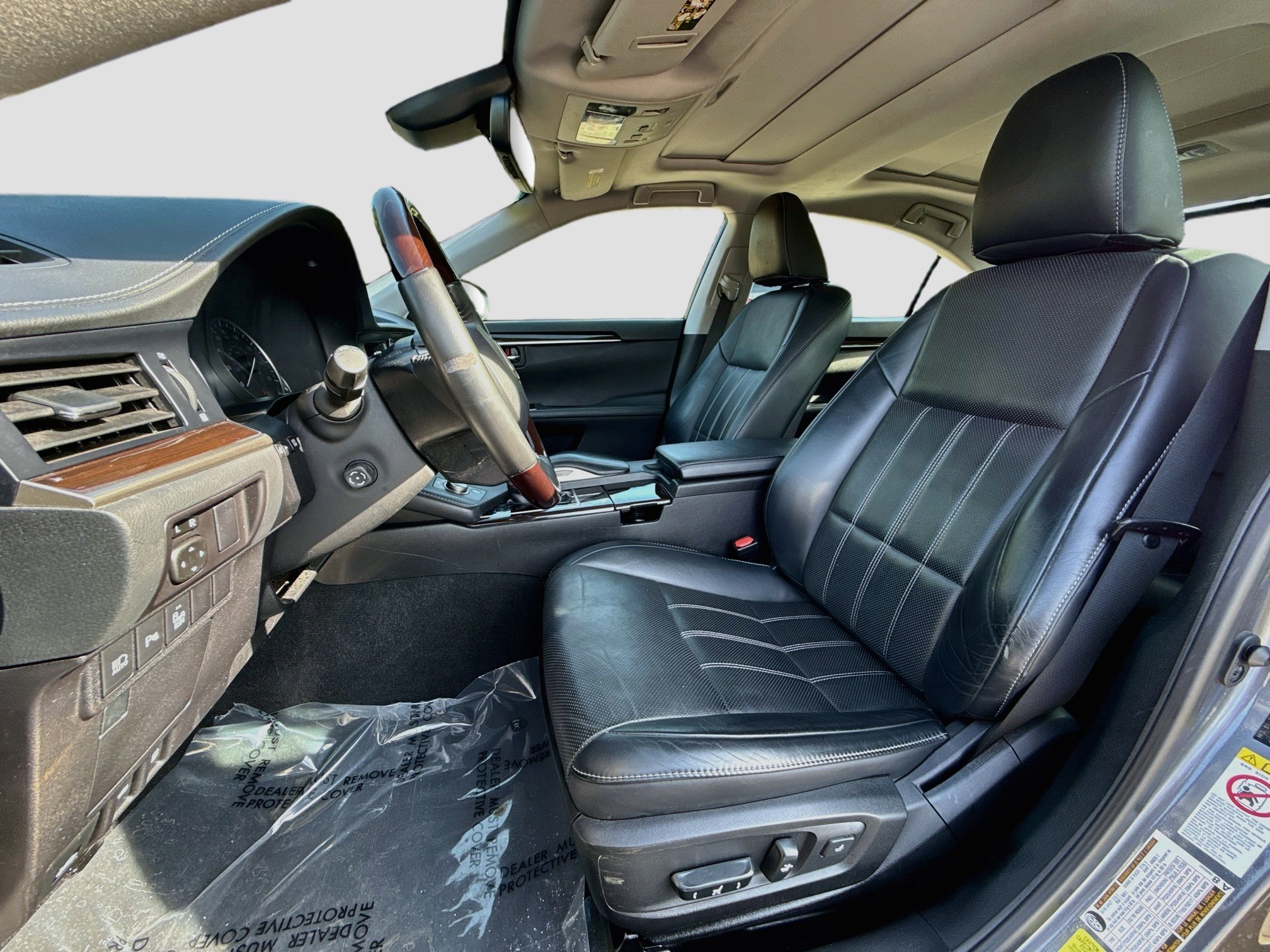 Used 2018 Nebula Gray Pearl Lexus Base image 20