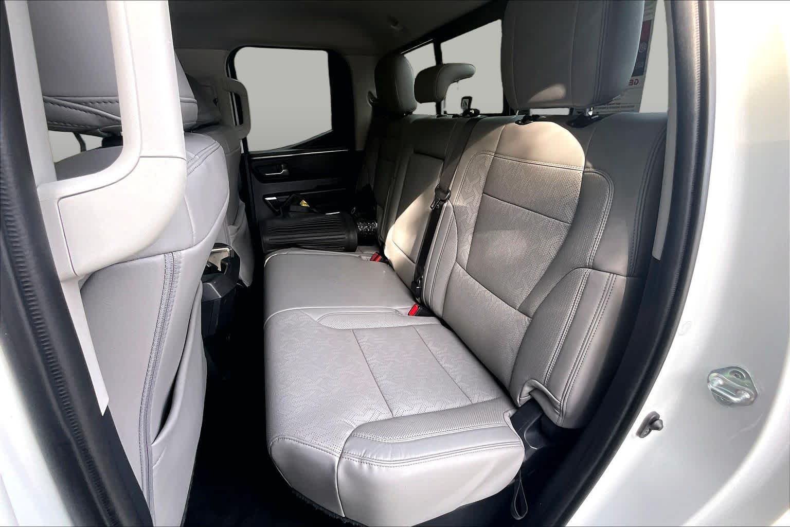 Used 2024 Ice Cap Toyota SR5 image 19