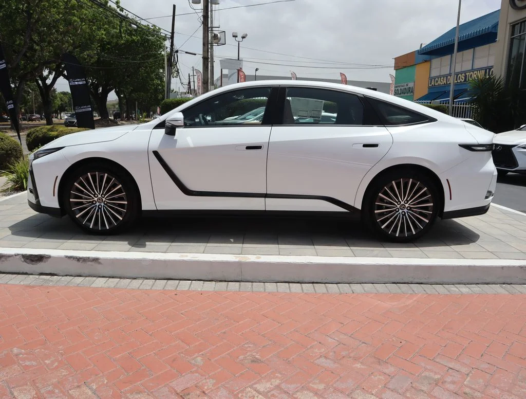 New 2026 White Lexus 350e Premium image 8