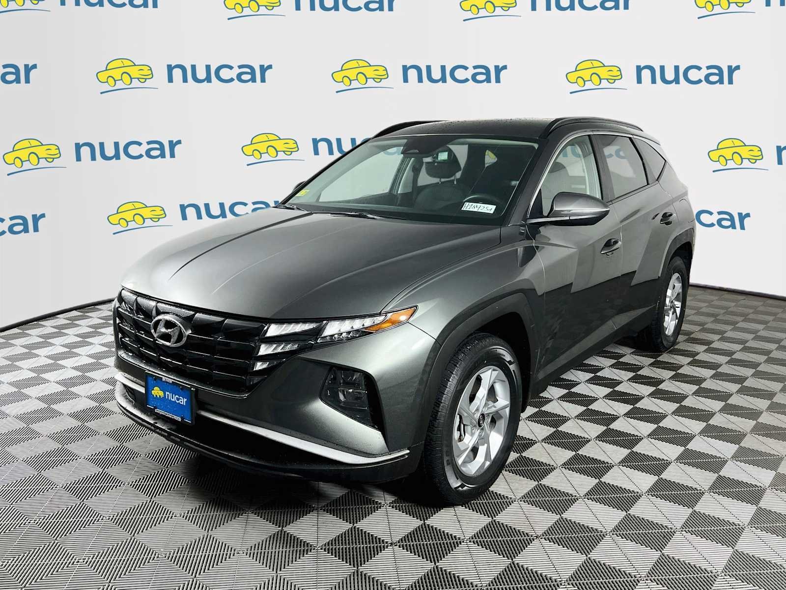 Certified Used 2023 Amazon Gray Hyundai SEL image 3