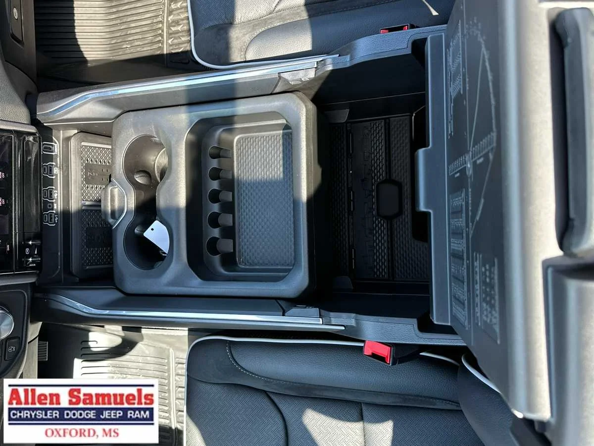 2026 RAM 1500 Laramie - Photo 35