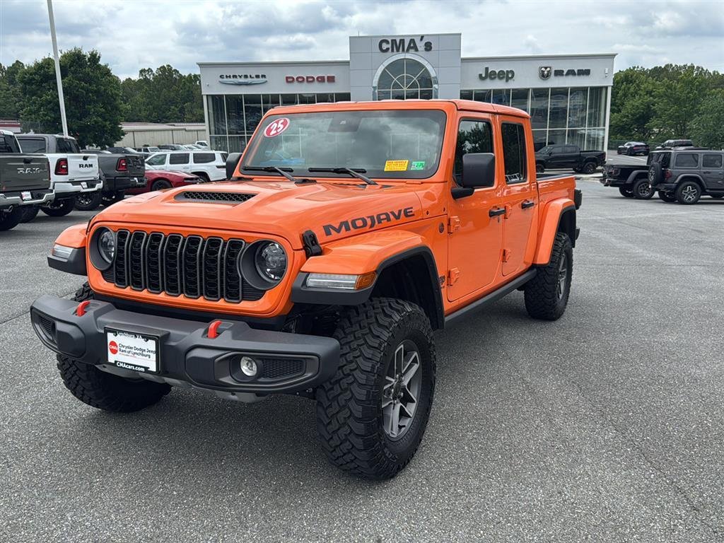 Used 2025 Joose Jeep Mojave image 3