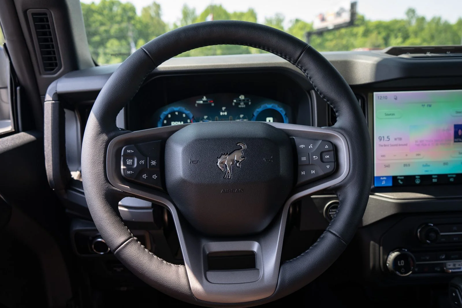New 2026 Oxford White Ford Badlands® image 46