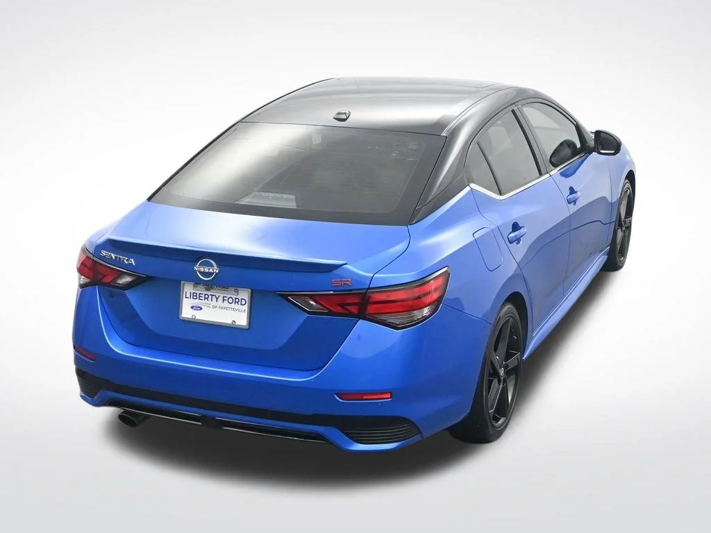 Used 2024 2t Blu Blk Roof Nissan SR image 36