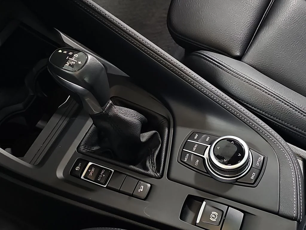 Used 2018 Brown BMW xDrive28i image 27