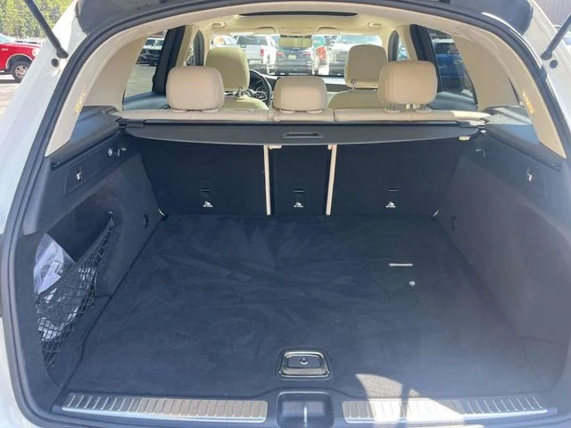Certified Used 2022 White Mercedes-Benz GLC 300 image 12