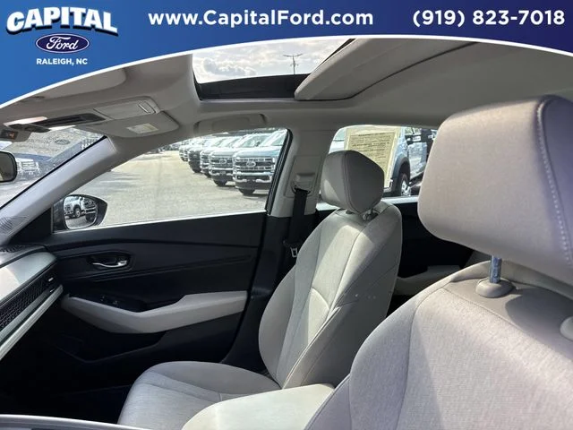 Used 2023 Gray Honda EX image 22