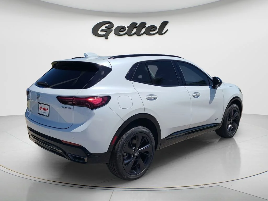 New 2026 Iridescent White Tricoat Buick Sport Touring image 5