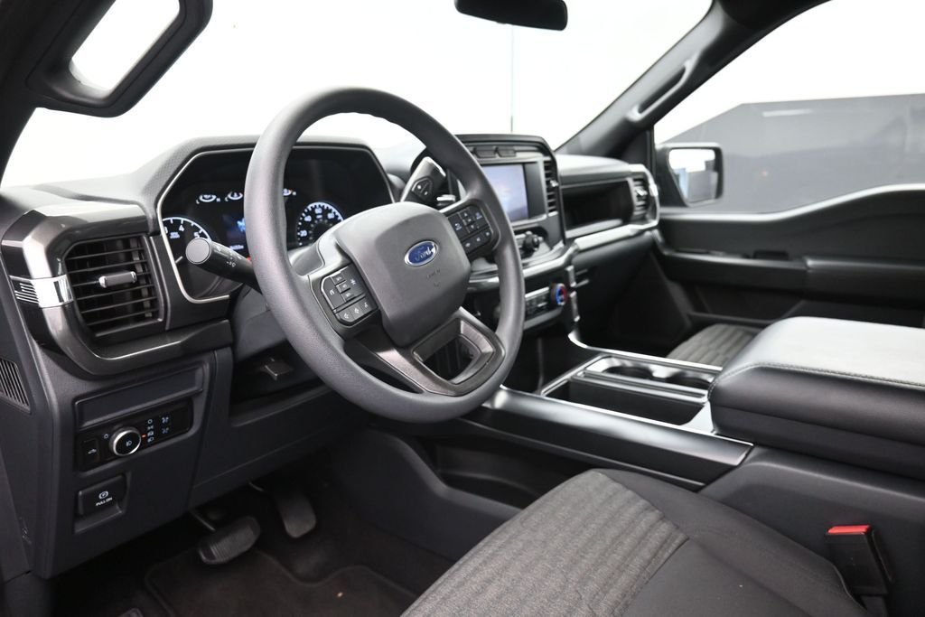 Used 2023 Blue Ford XL image 18