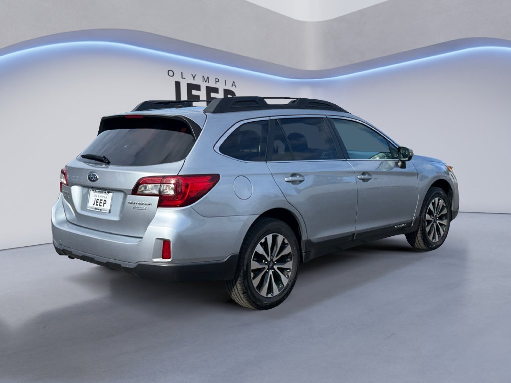 Used 2015 Silver Subaru 2.5i image 6