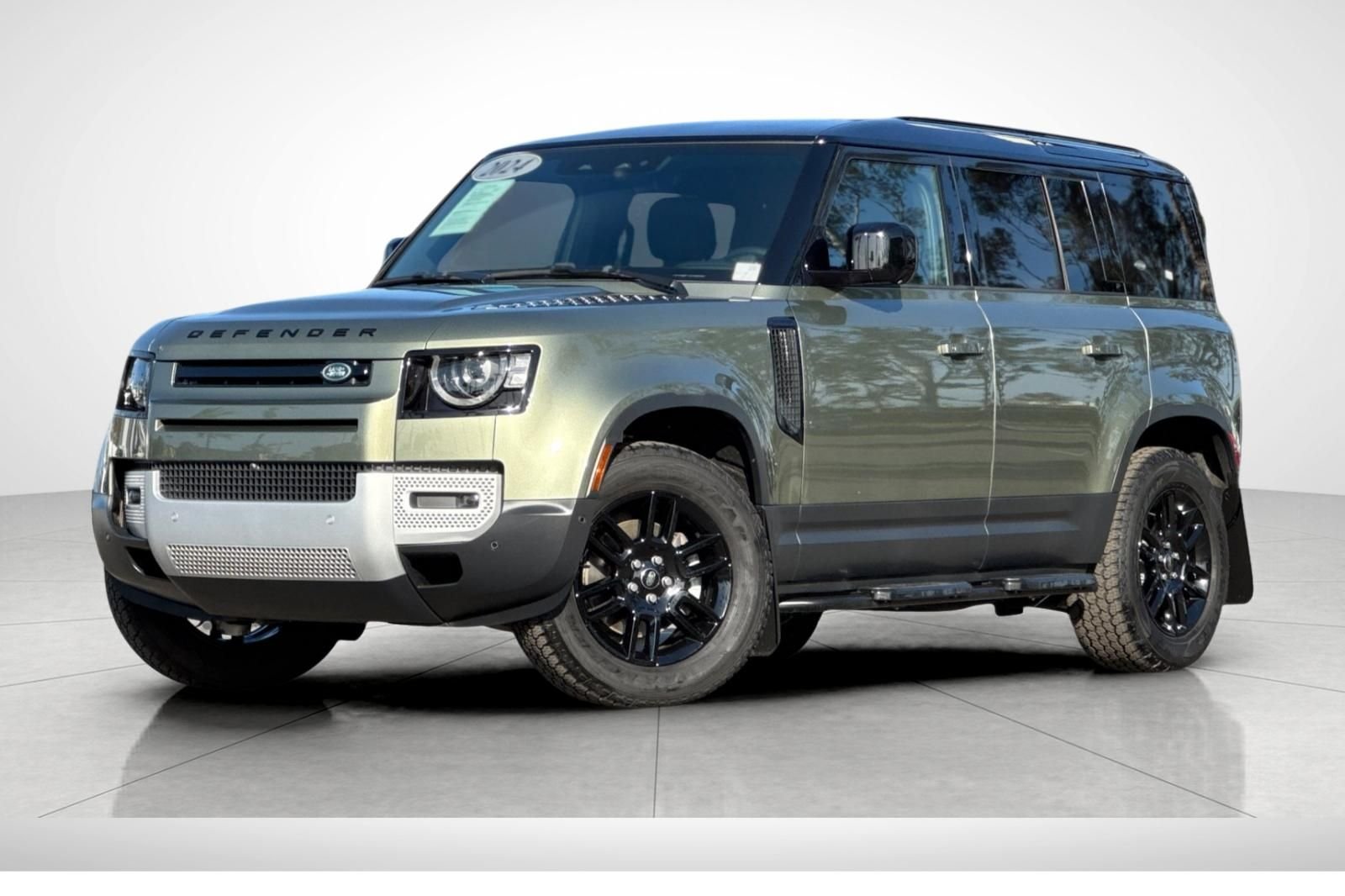 2024 Land Rover Defender S