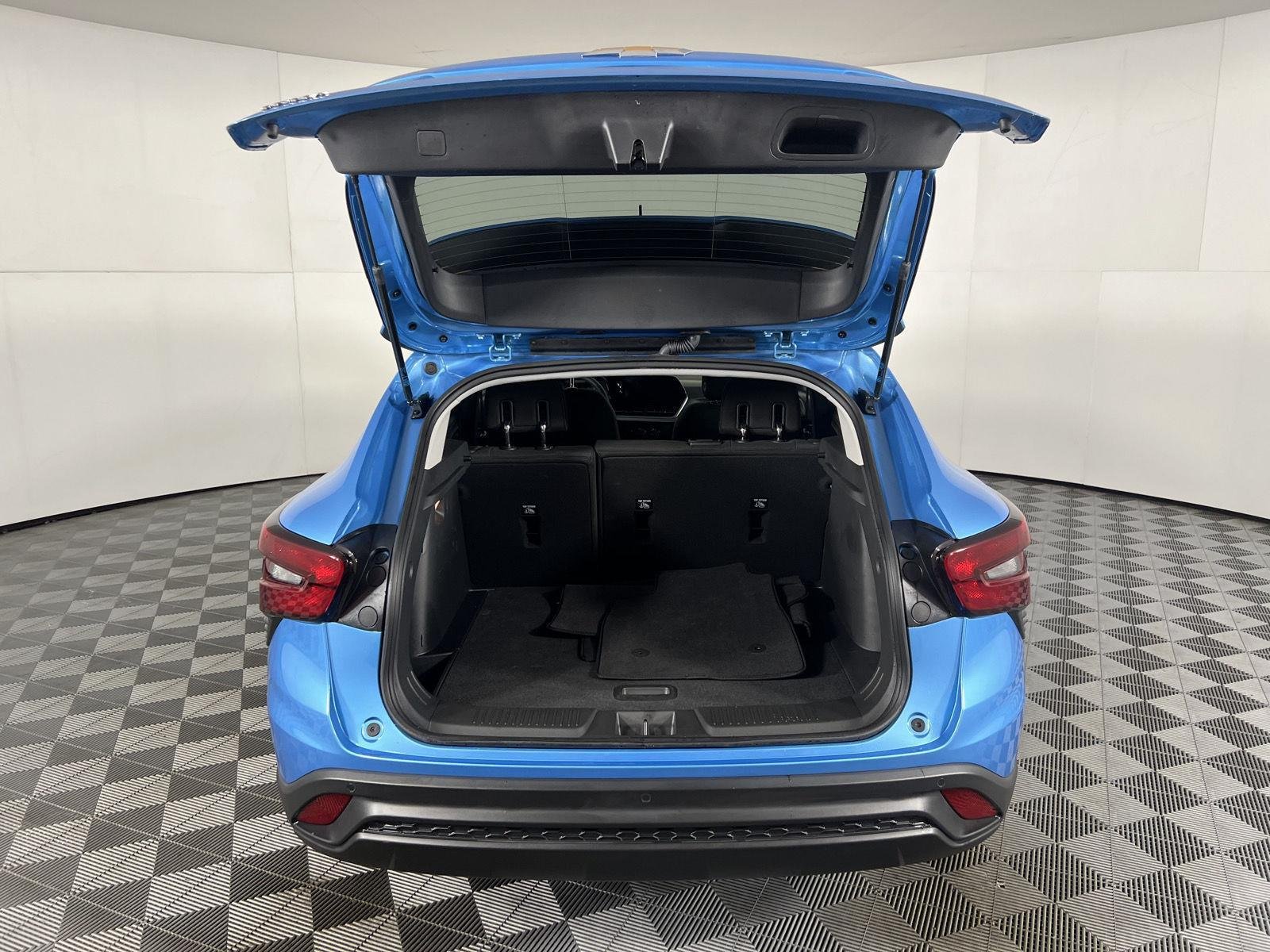 Used 2025 Marina Blue Metallic Chevrolet LS image 27
