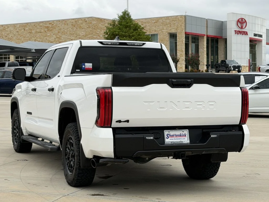 Used 2025 White Toyota SR5 image 4