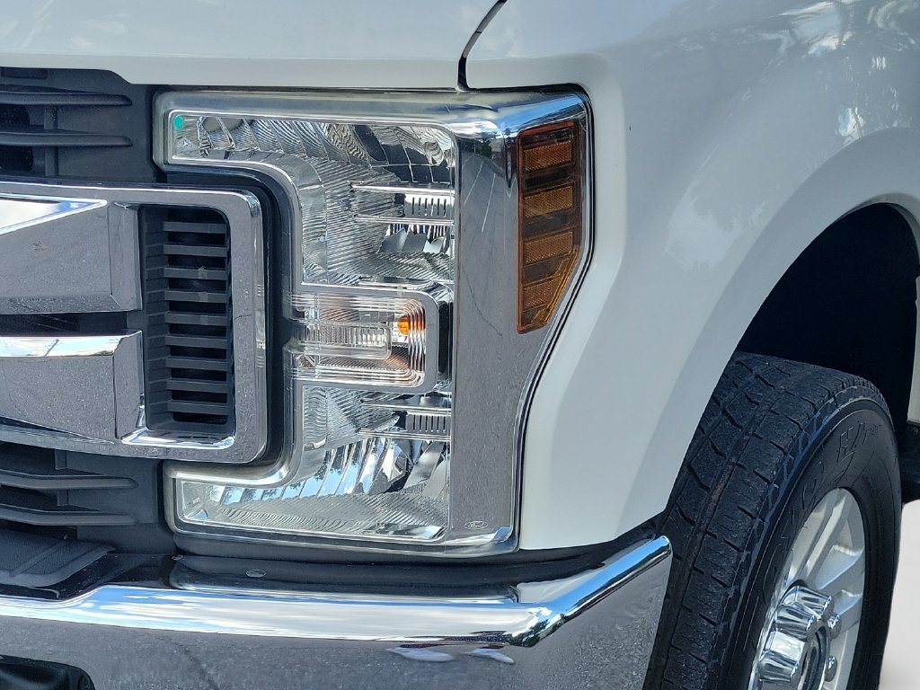 Used 2019 White Ford XLT image 25