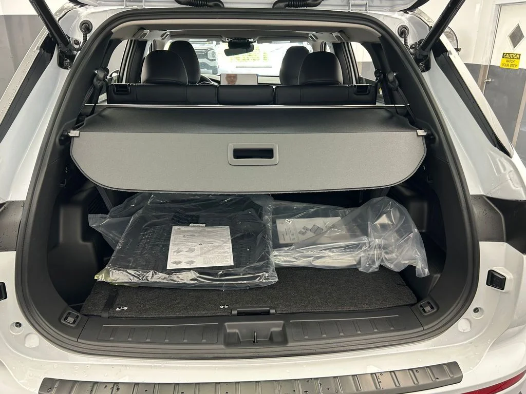 New 2026 White / Black Mitsubishi Trail Edition image 47