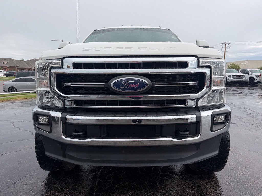 Used 2022 White Ford Lariat image 8