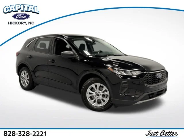 Used 2023 Black Ford Active image 1