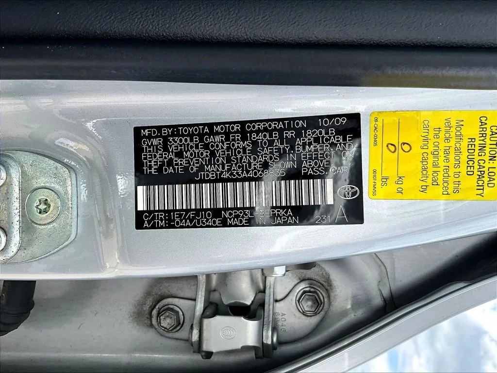 Used 2010 Silver Toyota Base image 16