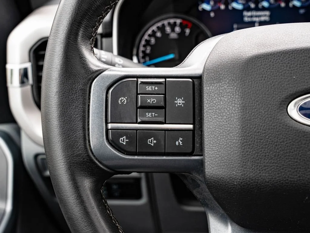 Used 2023 Antimatter Blue Metallic Ford XLT image 28