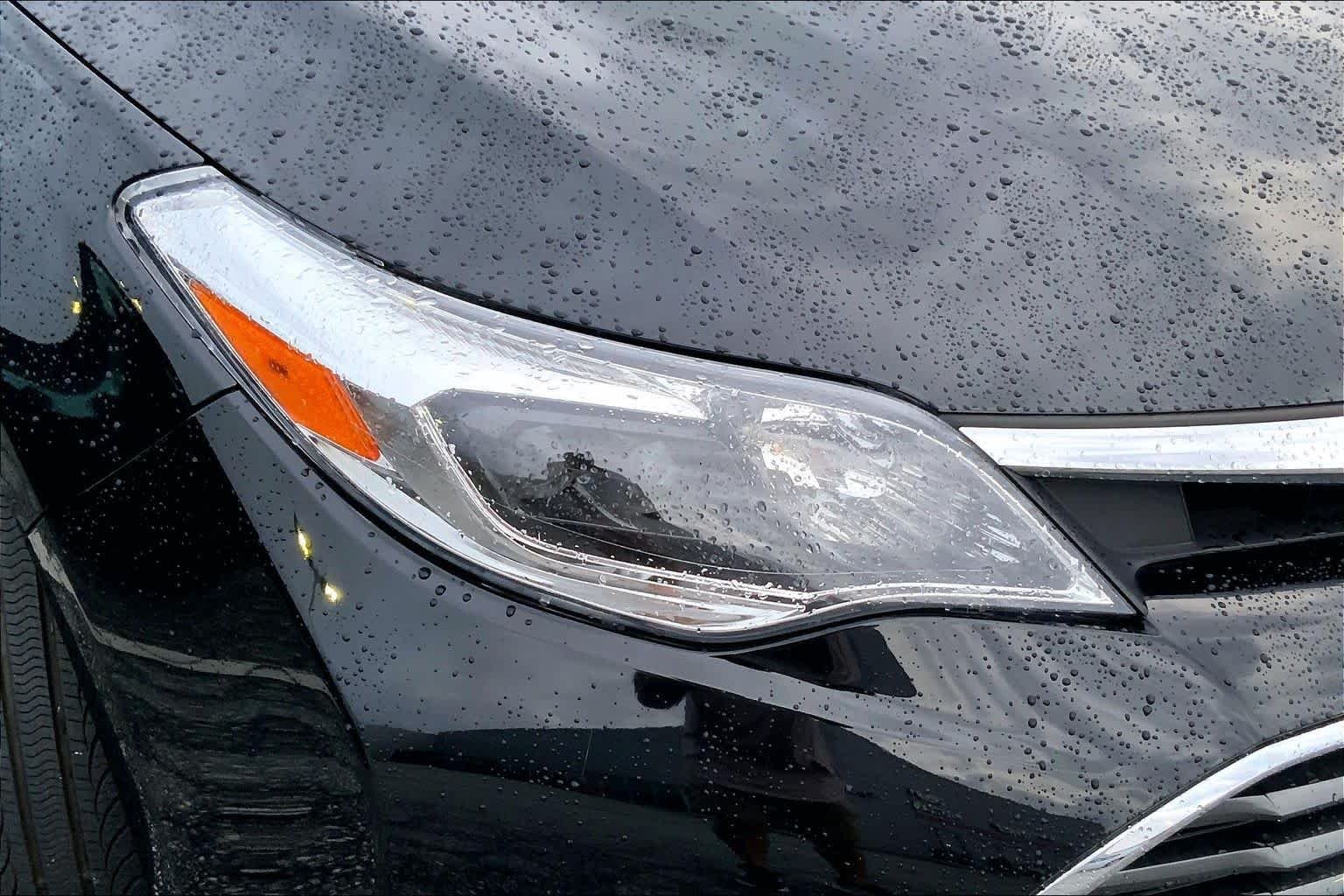 Used 2016 Midnight Black Metallic Toyota XLE image 26