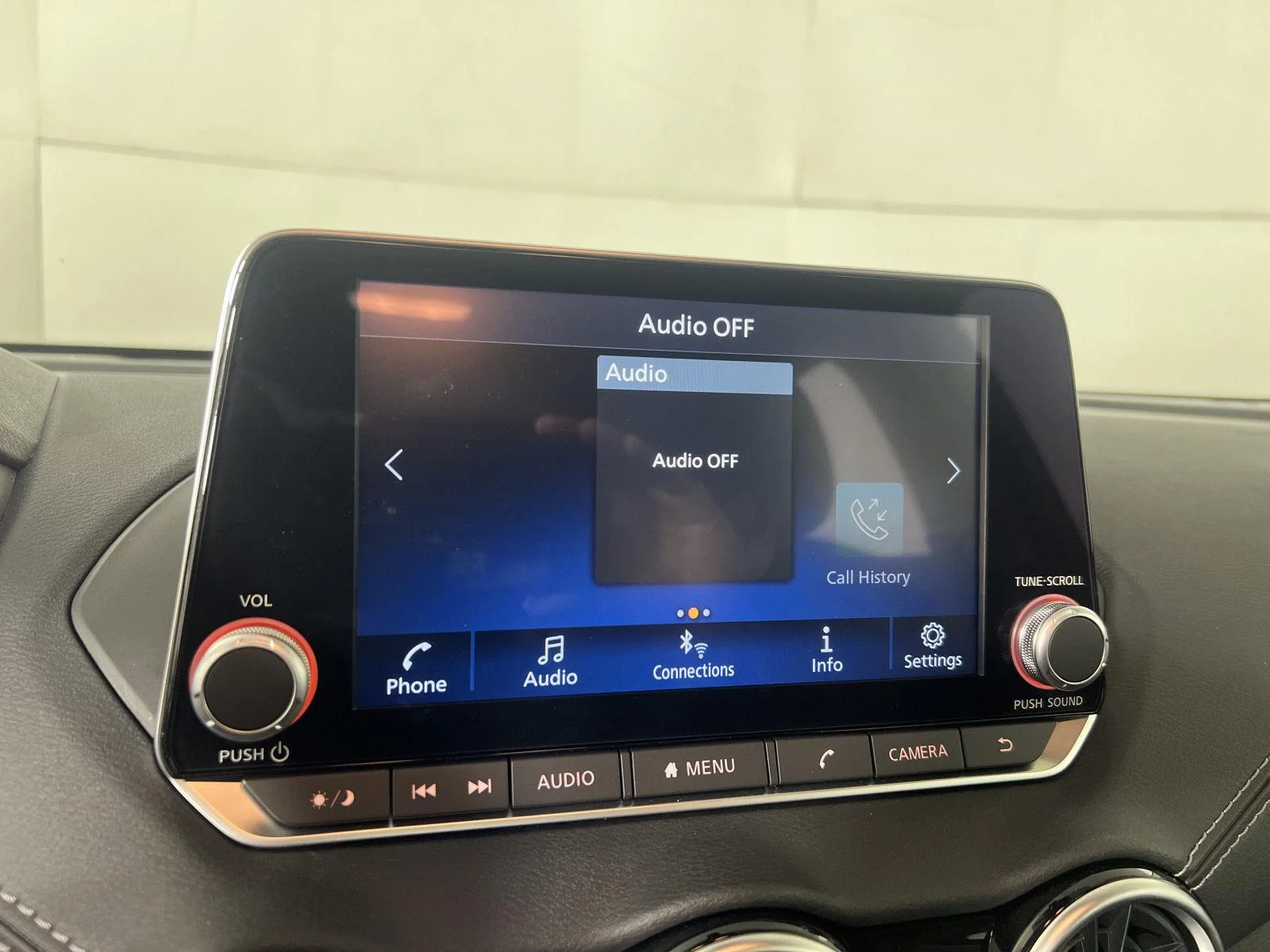 Used 2024 Rosewood Metallic Nissan SV image 18