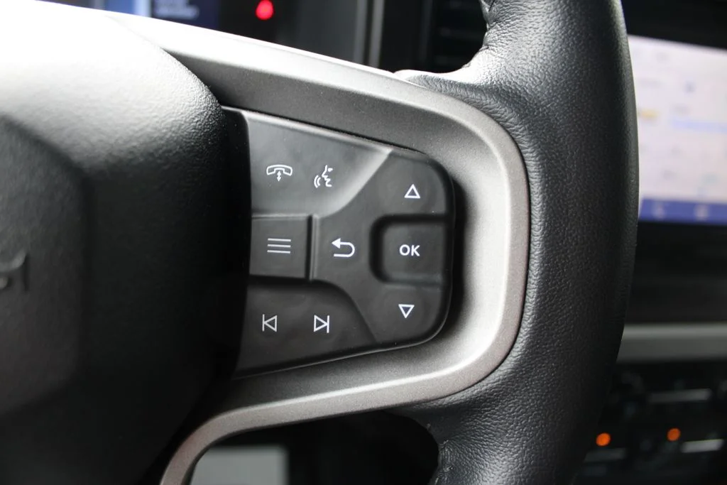 Used 2022 Silver Ford Badlands image 20