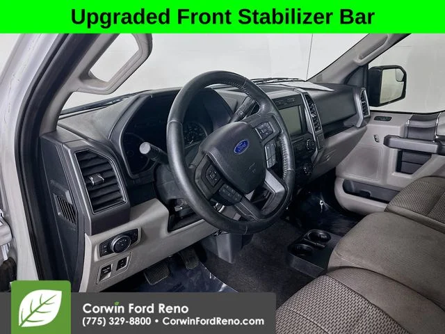 Used 2019 Oxford White Ford XLT image 9