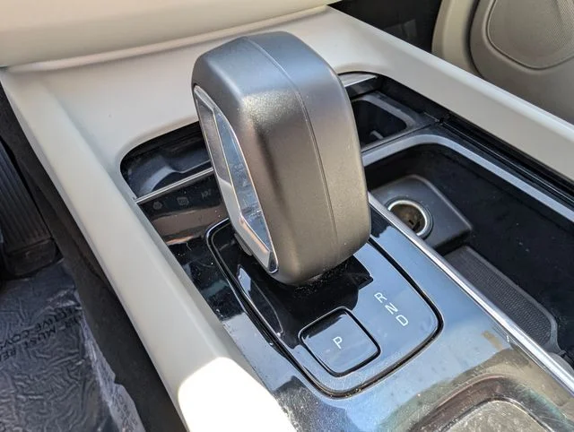 2023 Volvo XC60 Plus - Photo 30