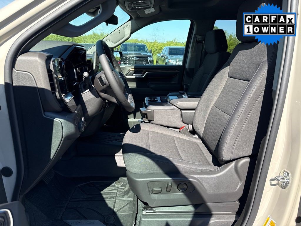 Used 2026 White Sands Chevrolet RST image 22