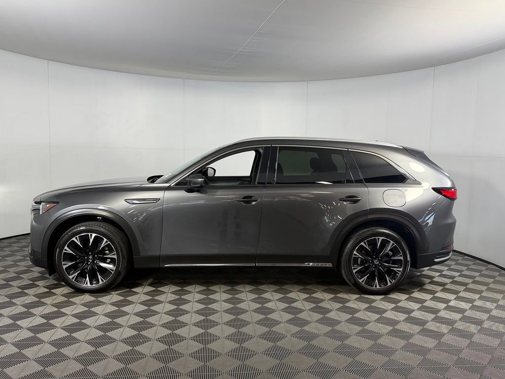 Used 2025 Gray Mazda Premium Plus image 10