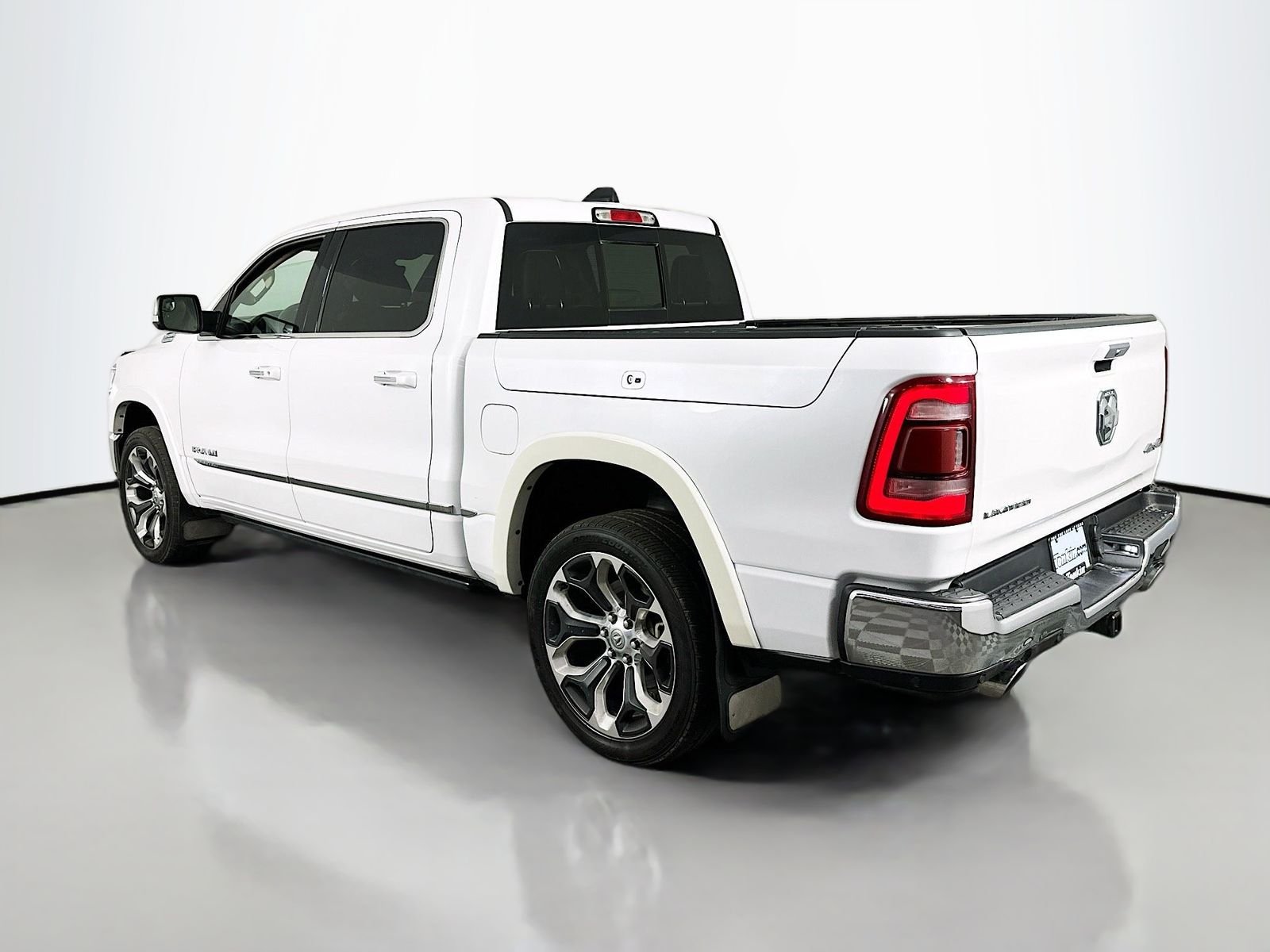 Used 2021 Ivory White Tri-Coat Pearlcoat Ram Limited image 6